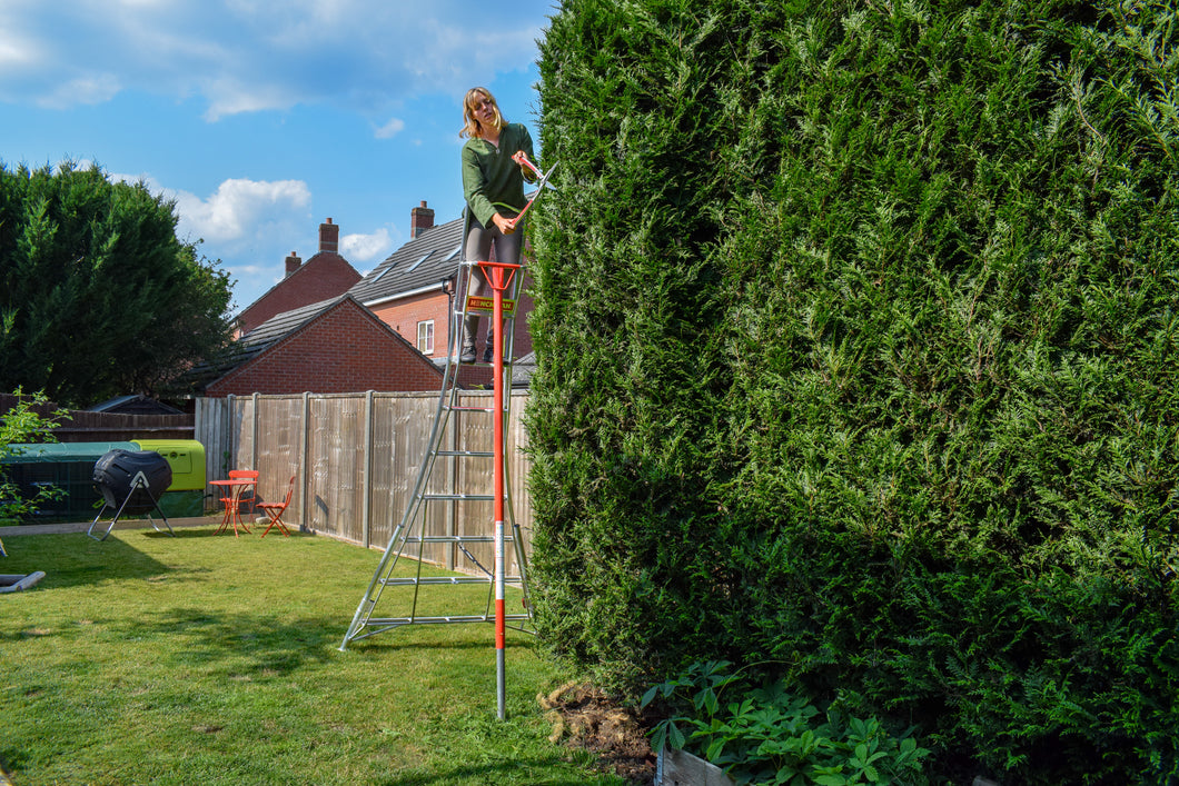 New Fully Adjustable PRO Tripod Ladder 10ft / 3.0m